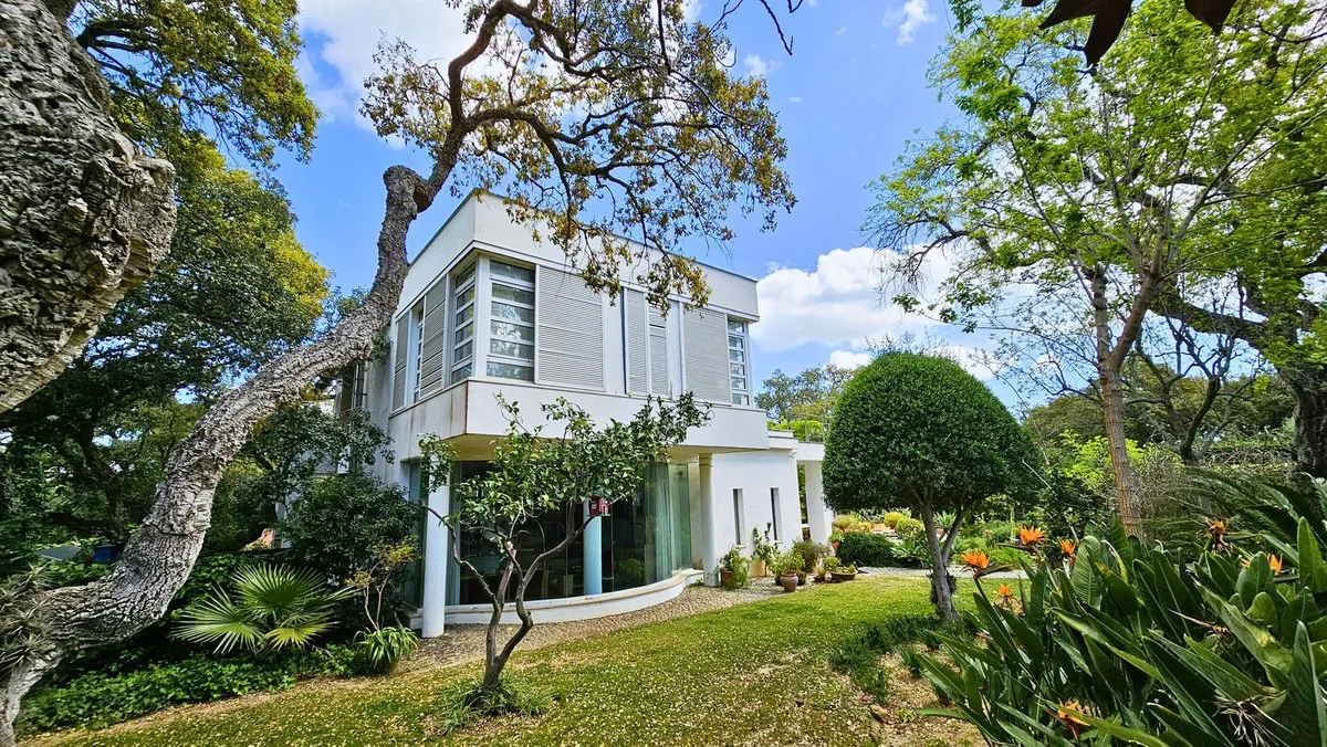 dfacd948-1d8a-487c-bad1-79ead519fdd2