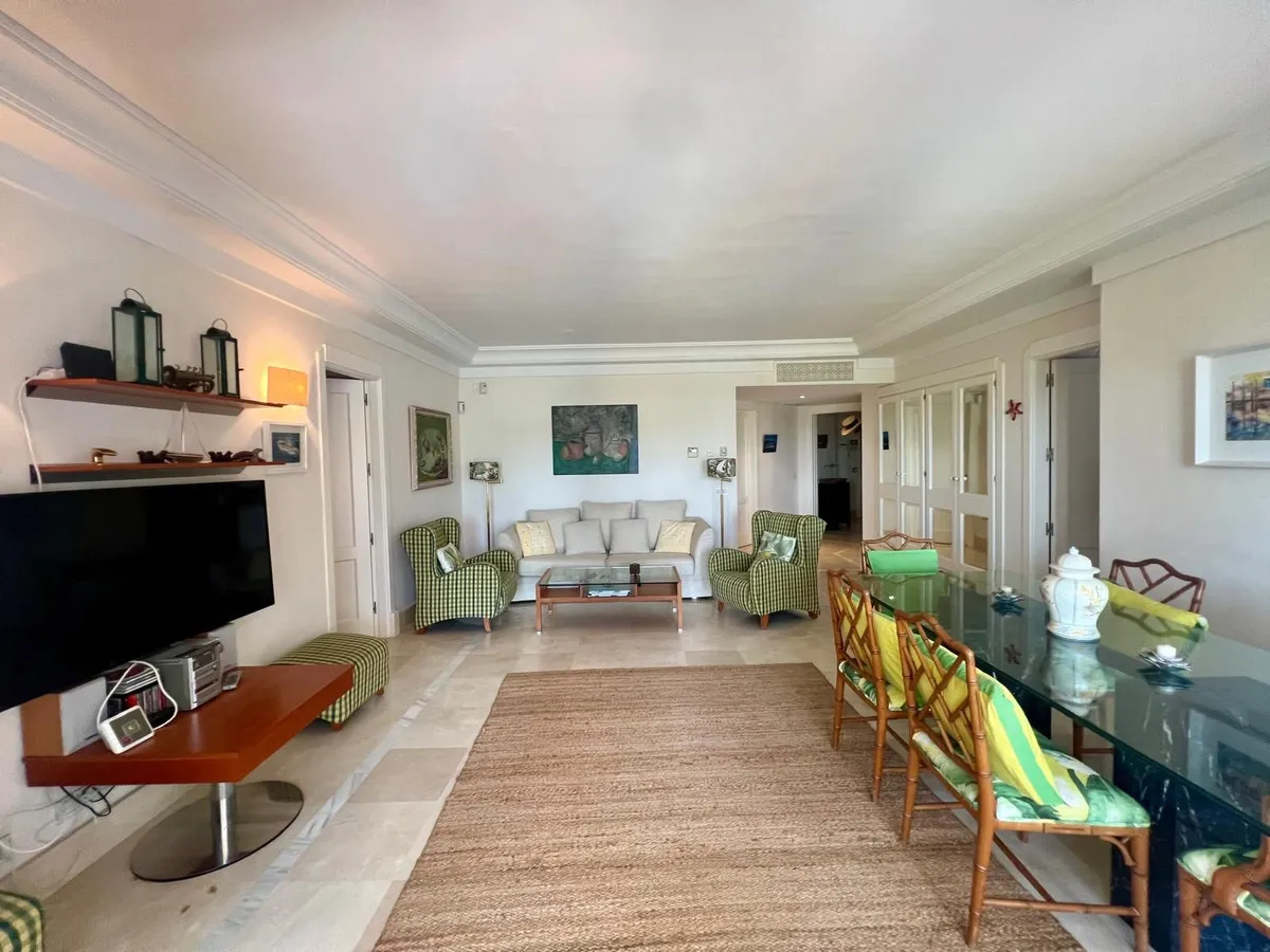 07b02770-3584-432b-887b-147792a3dc4d