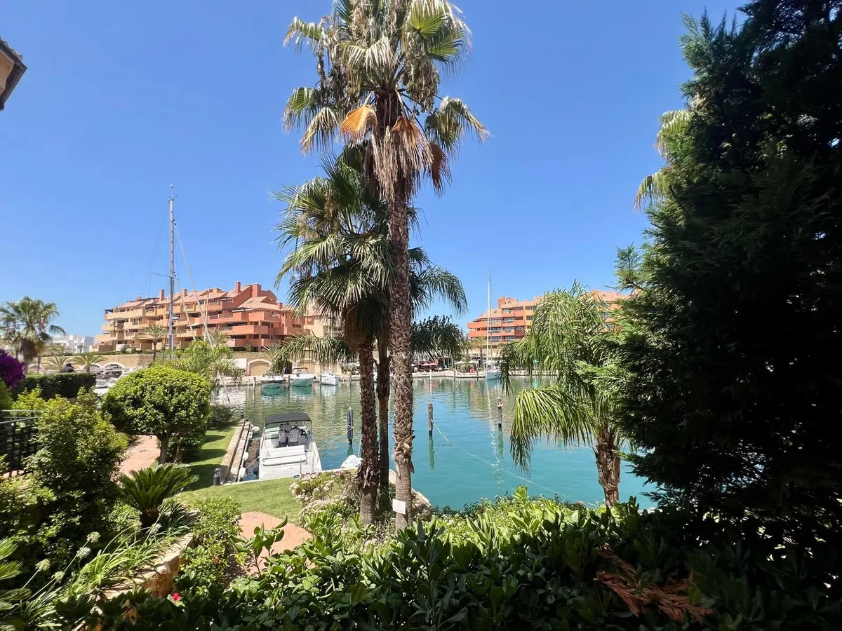 13ac4de4-bf88-452b-b96a-753f3ec15183