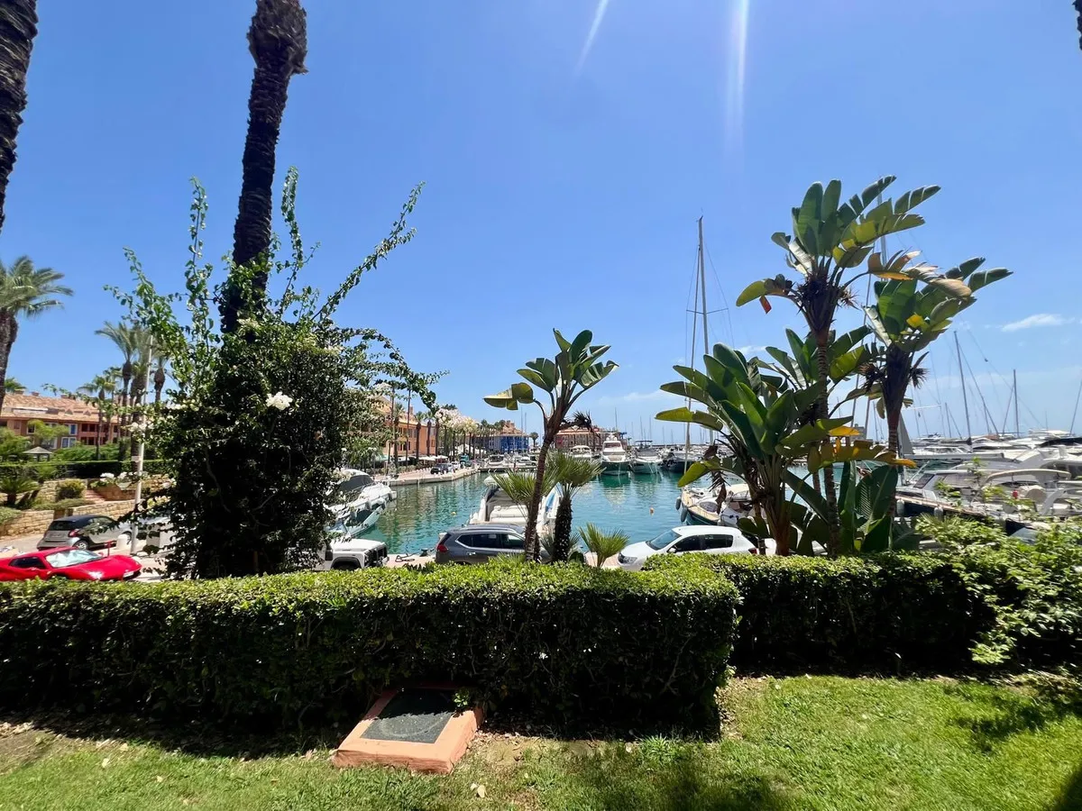 201dd047-e2d5-4851-ab46-0660708fac9c