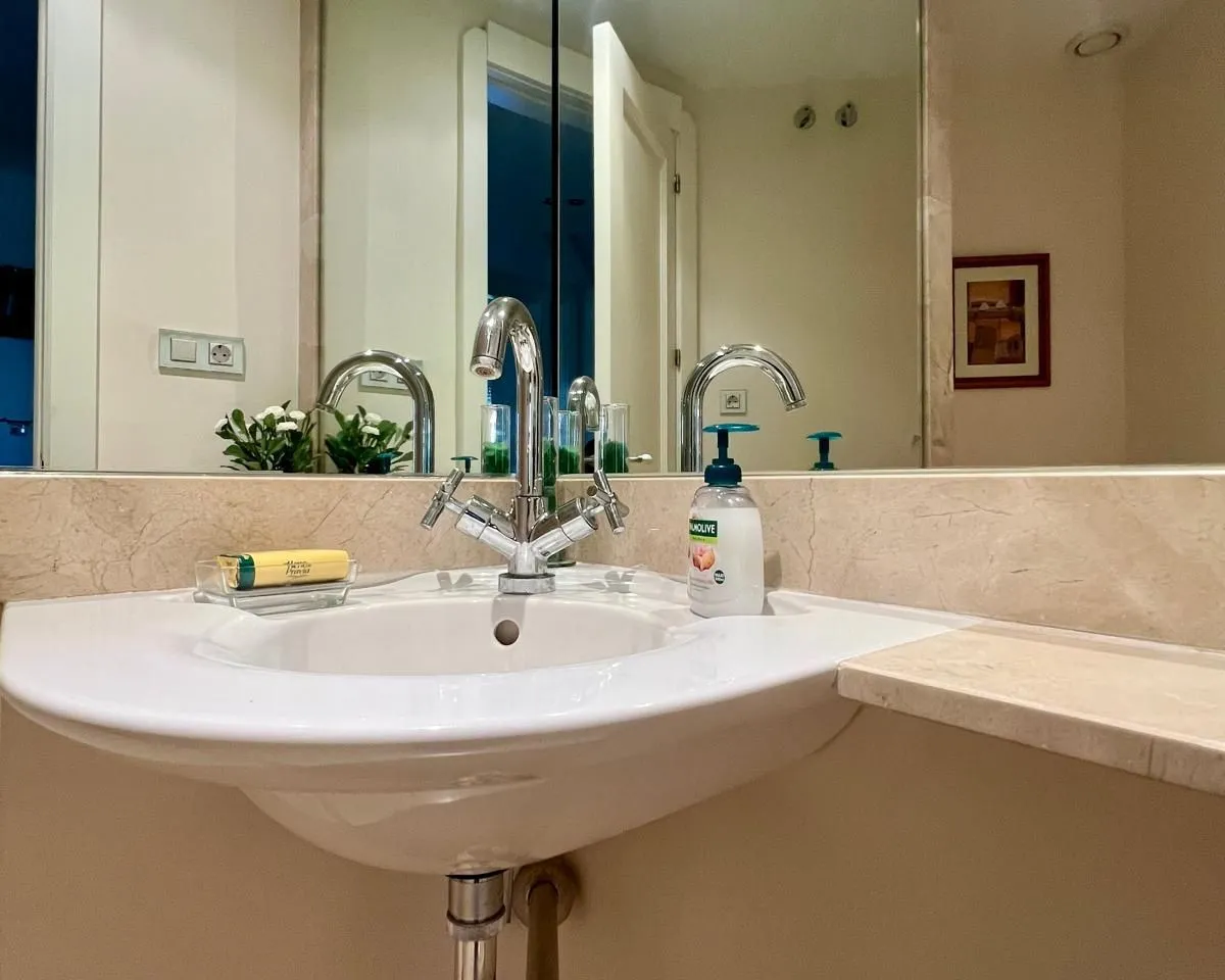 892a0e06-7bfb-44e8-b092-da0ae45a9f73