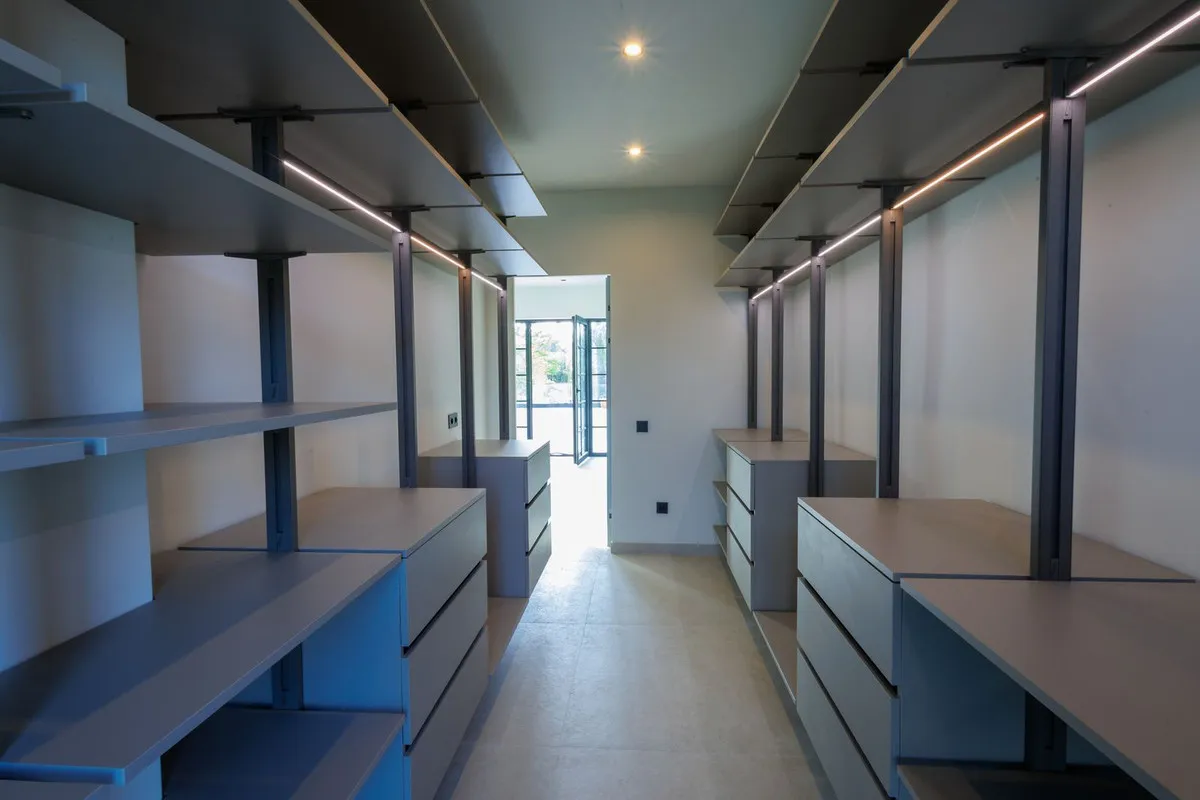 0d8c5f52-be8f-4a92-8a19-400e6a0fa3a1