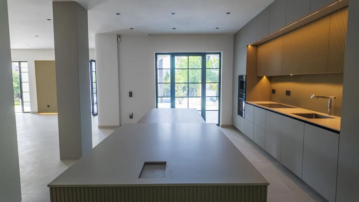 7b851bf5-0f28-4e08-94da-f2885b9feb7e