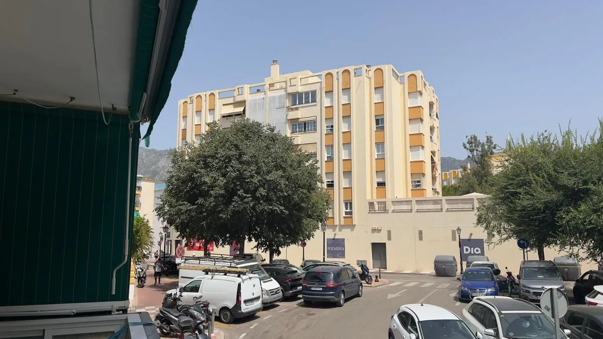 af4dd8bf-dc21-430e-90a0-cb3393fcbd59