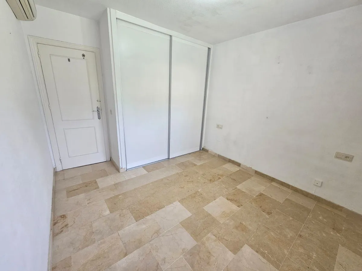 0c3d26c1-09d4-4ac4-b9a5-286dbba8ccef