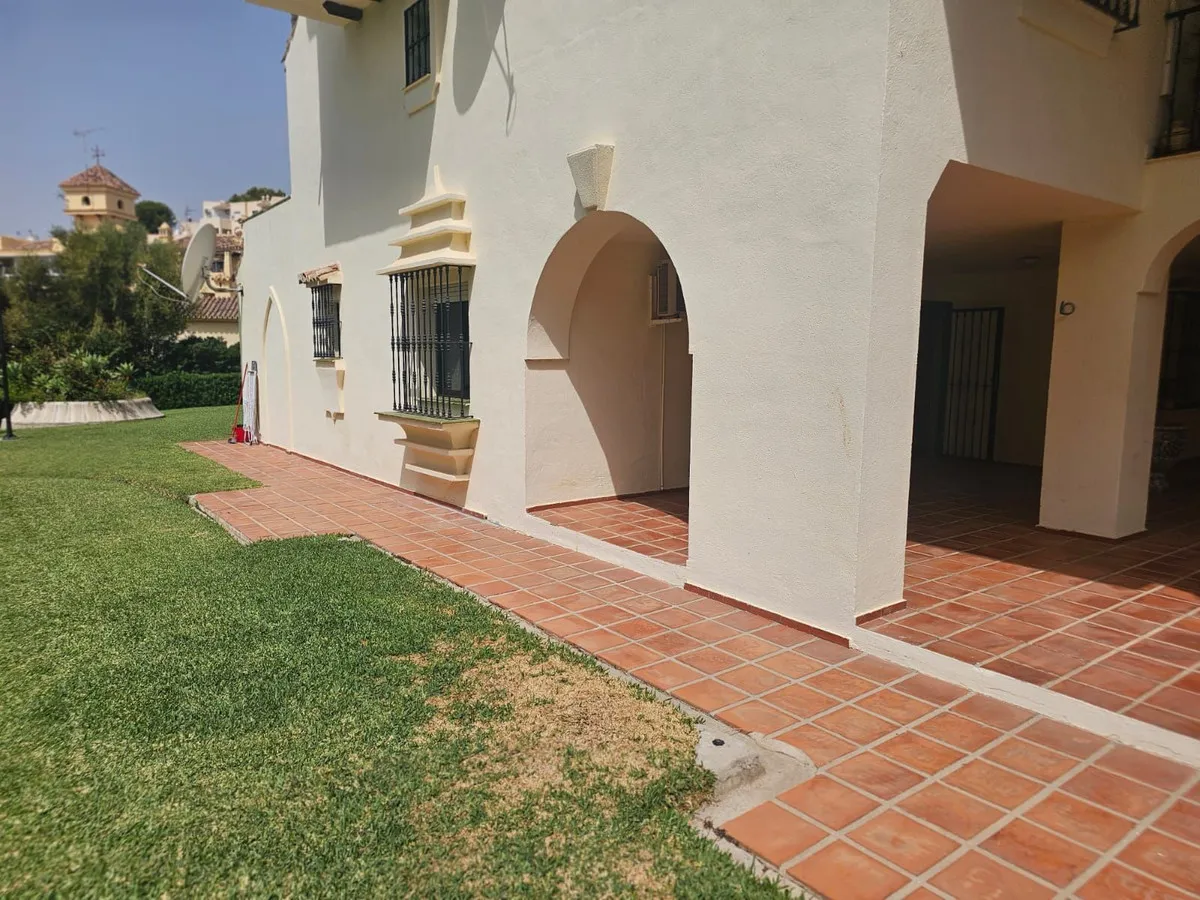 a3c169d3-0d82-4587-bca5-85d2a1d8722d