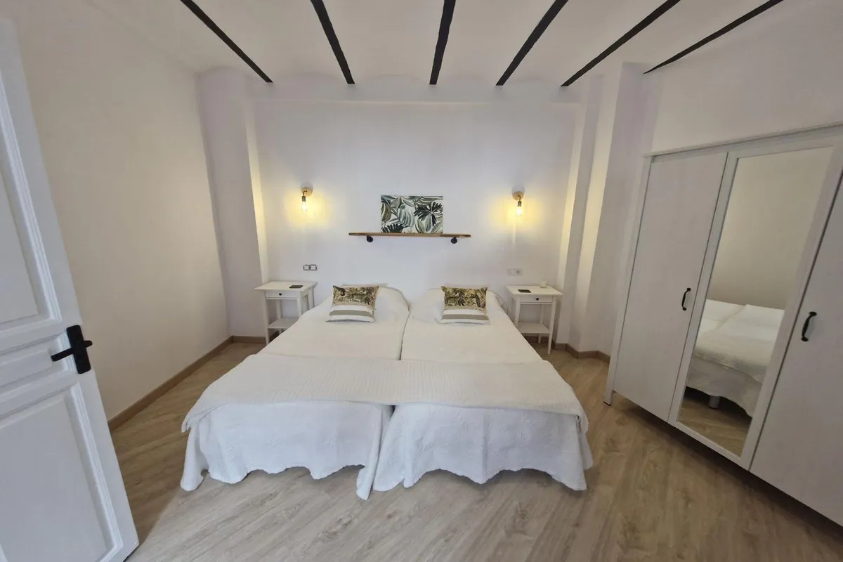 0bc39623-c84c-47bf-b96a-50b1410c3115