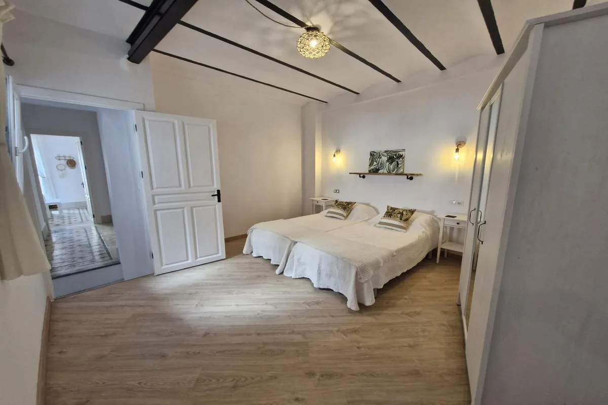 223a9317-a9b3-40c7-9df8-9ab7a0f108c4