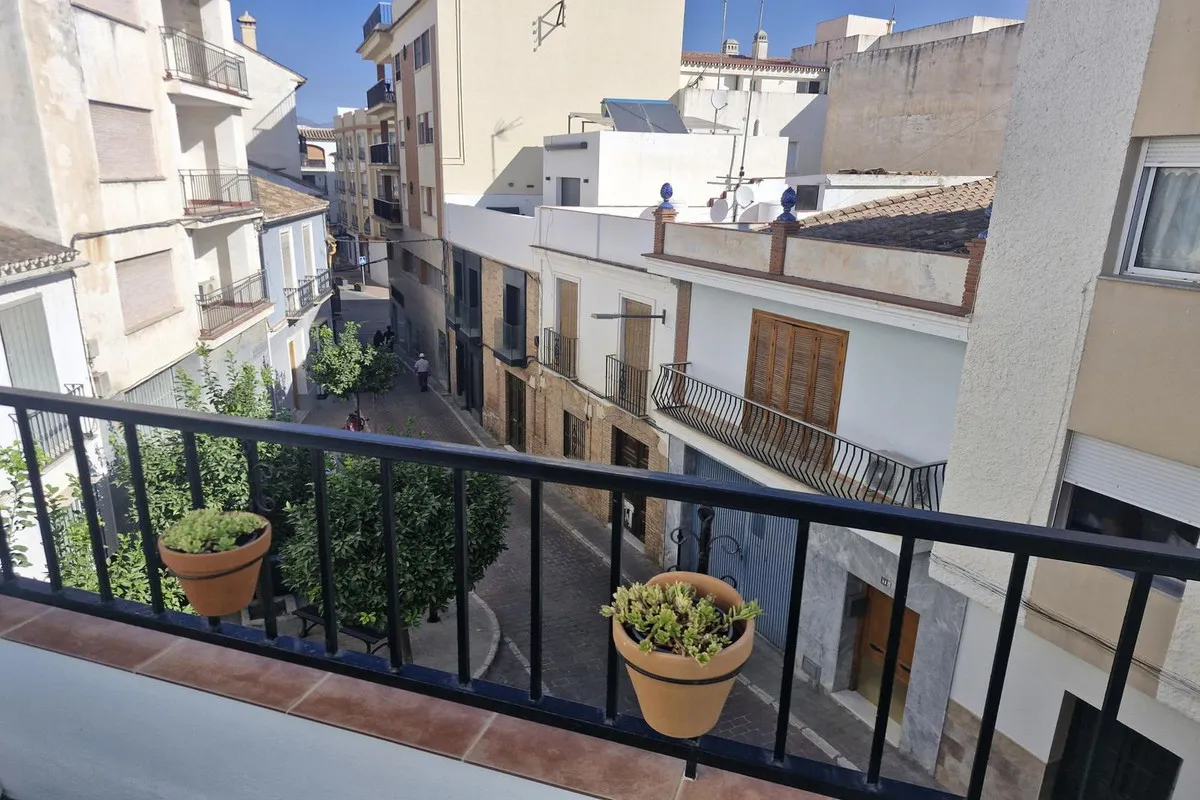 4845fcb9-b150-4a4e-a11e-bccde0aefdde