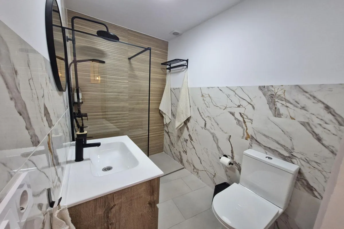 70c0b3fd-c810-4aa8-bc0d-80bf9cde2327