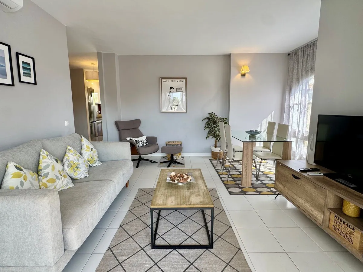 04d67801-c9fa-4e5b-849c-28d934a8295d