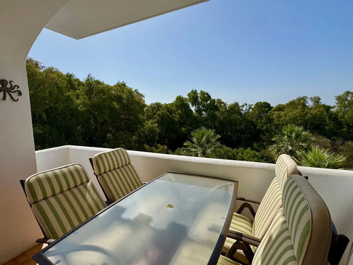 5548a3a8-df95-4ea8-8c7c-ae034360d6d5