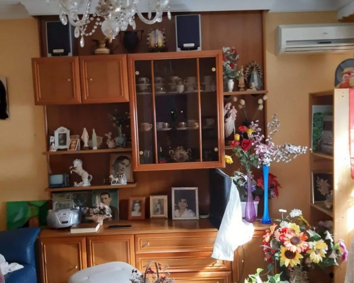 c900dad1-58a5-435a-b89f-8fca82480d3a