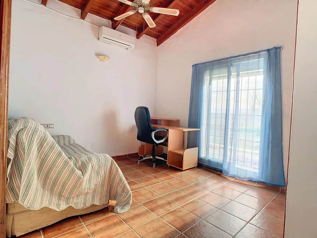 4245e3ff-1599-4385-8642-b307c6a8468d