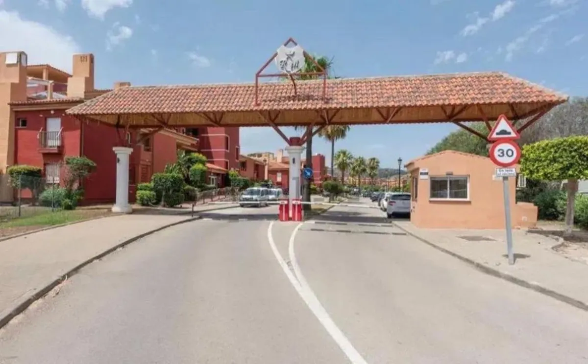 9860a9cf-431f-4a8c-a270-61c09b17e6a6