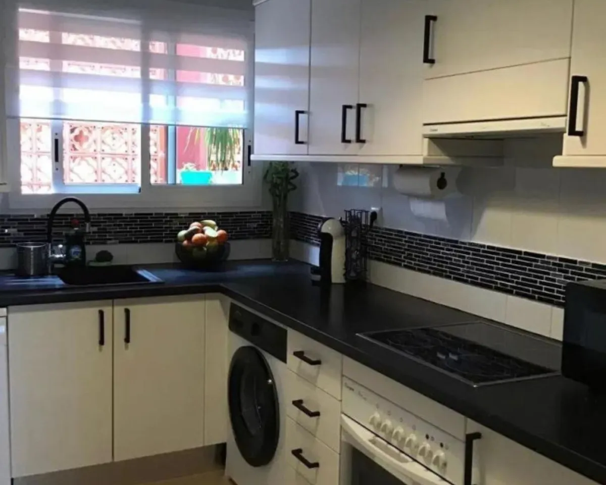 bb018d1b-bc13-475e-8b66-b3e2bc23f1ac