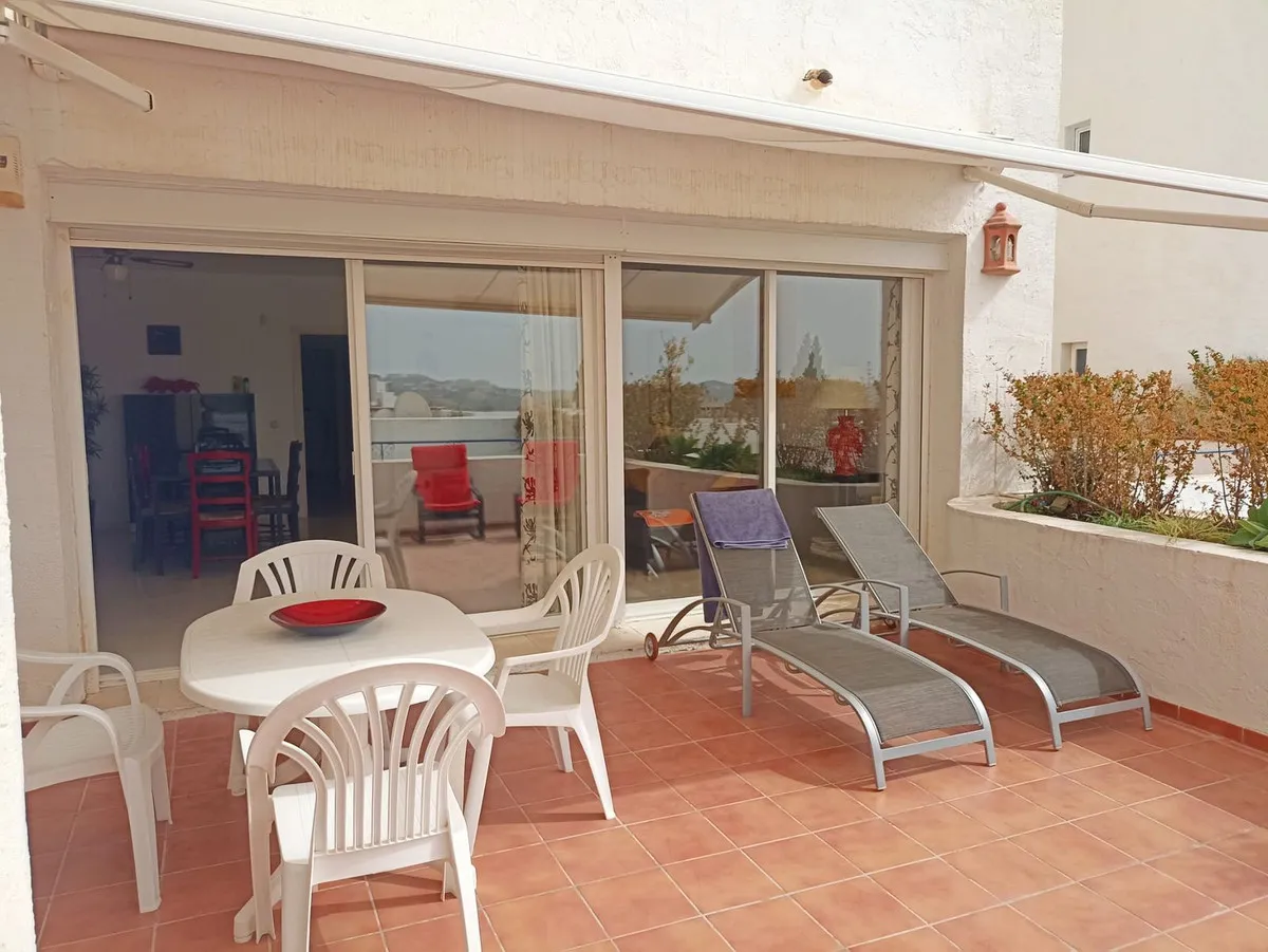 aab3a4bd-9c45-4d58-b8c2-95bf943f5fd1