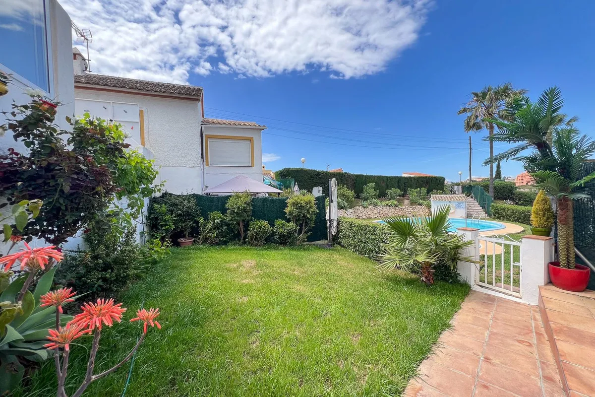 85da8347-d2b4-4904-ade5-85952c8e26b9