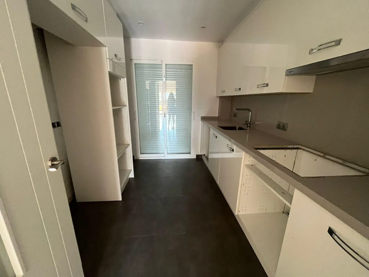 61a4df75-6474-48d4-ab0b-52dd4859b255