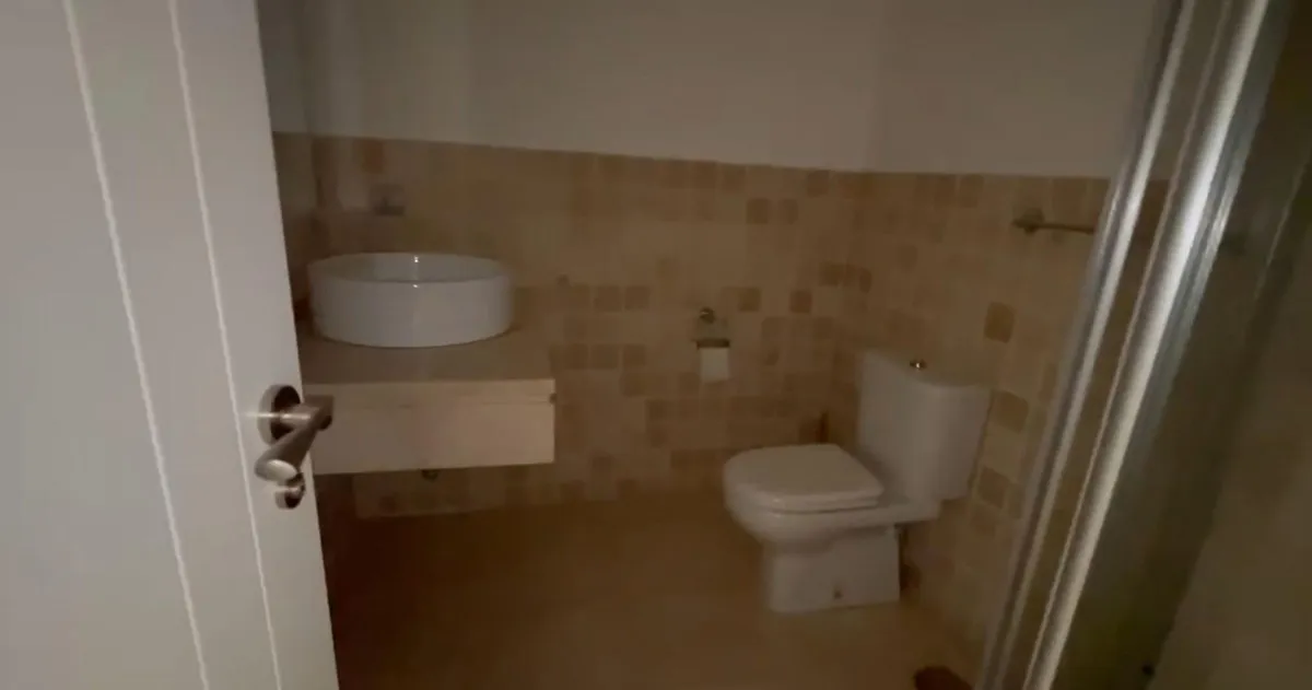 872eed56-f2dc-470a-8de0-583c54d3dd93