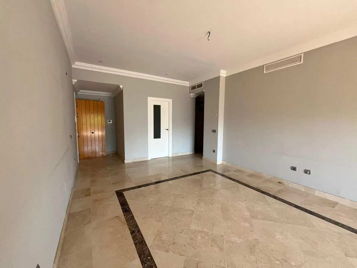 8c79c64d-0d52-4276-aa07-1b59aa080f27