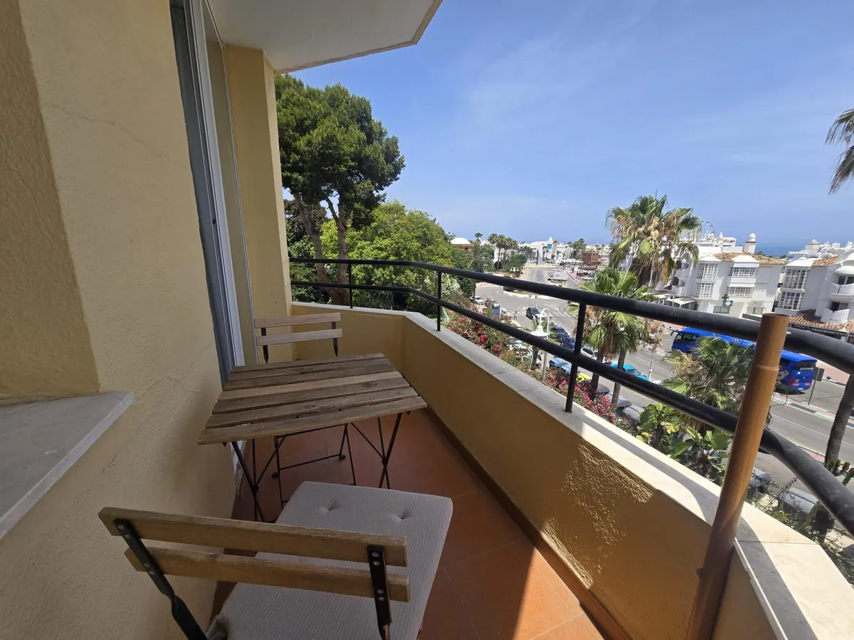 d10dd0e6-b9a1-48c0-b96d-af19137e5370