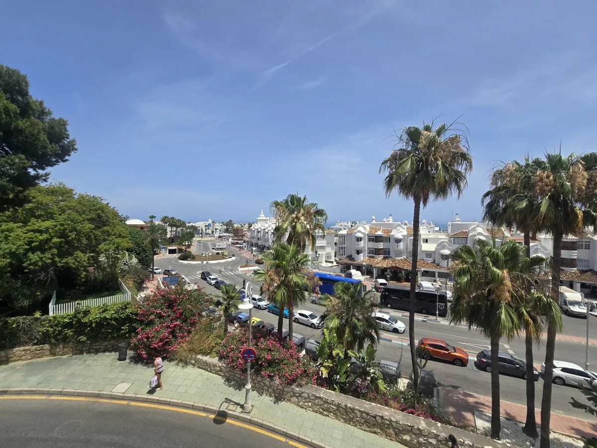 ecd7d304-b9b4-4529-9ab7-c2fa65e2f3ce