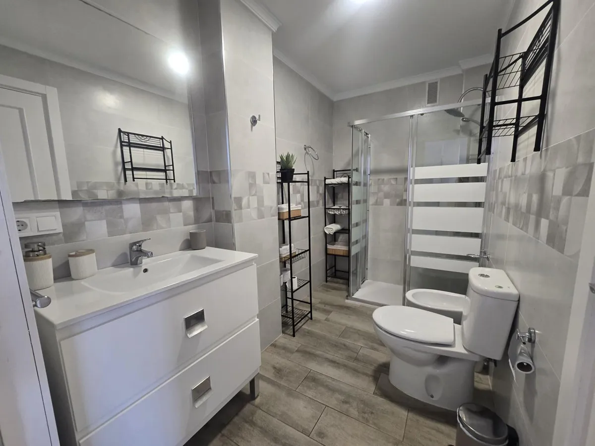 f7220f52-aa85-4d38-8bd5-ee3a42fd711f