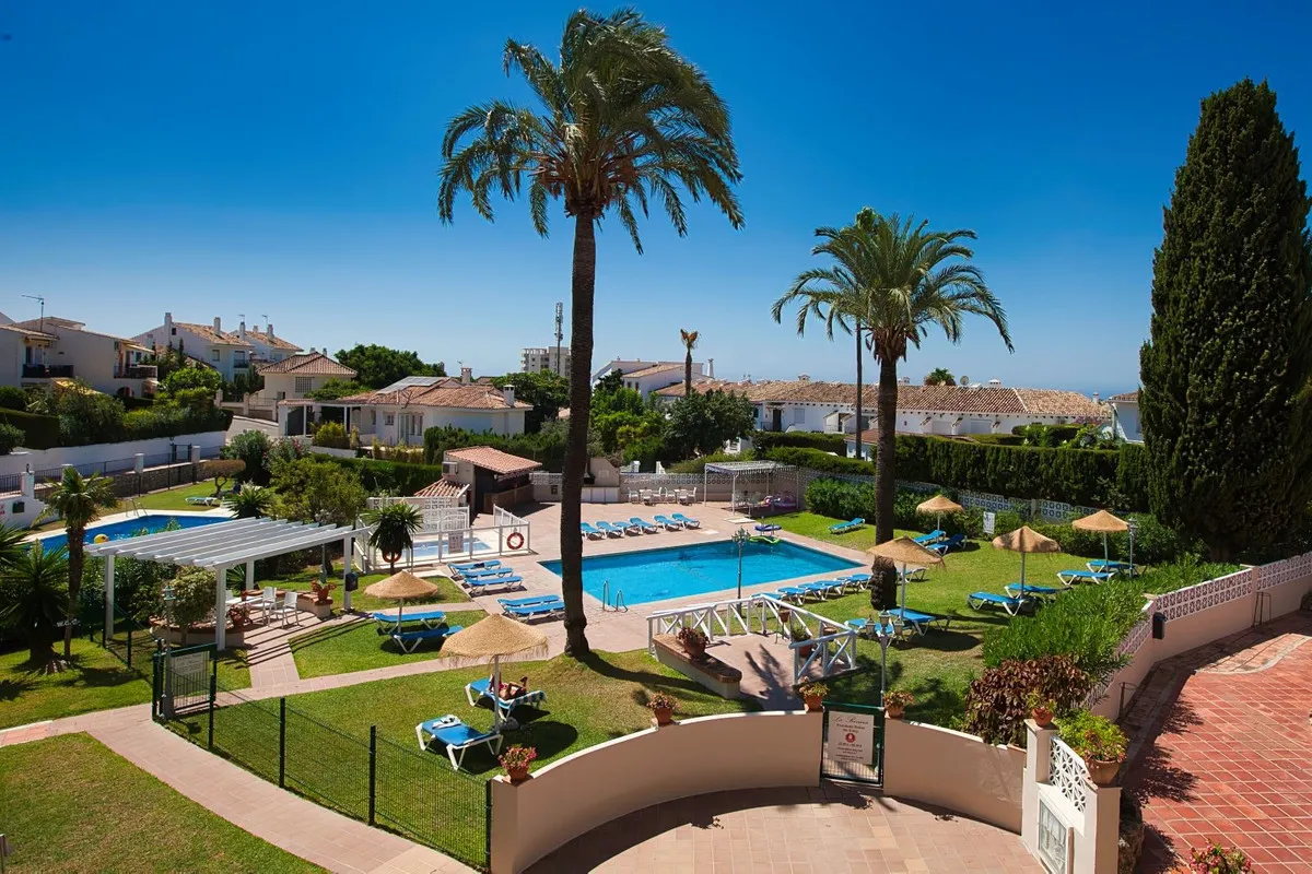 1b96fdc8-925d-415d-a4d1-bb874449adfa