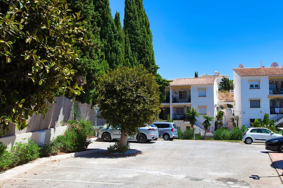 39a2ff07-d538-4e77-b709-129e3b29fbc5