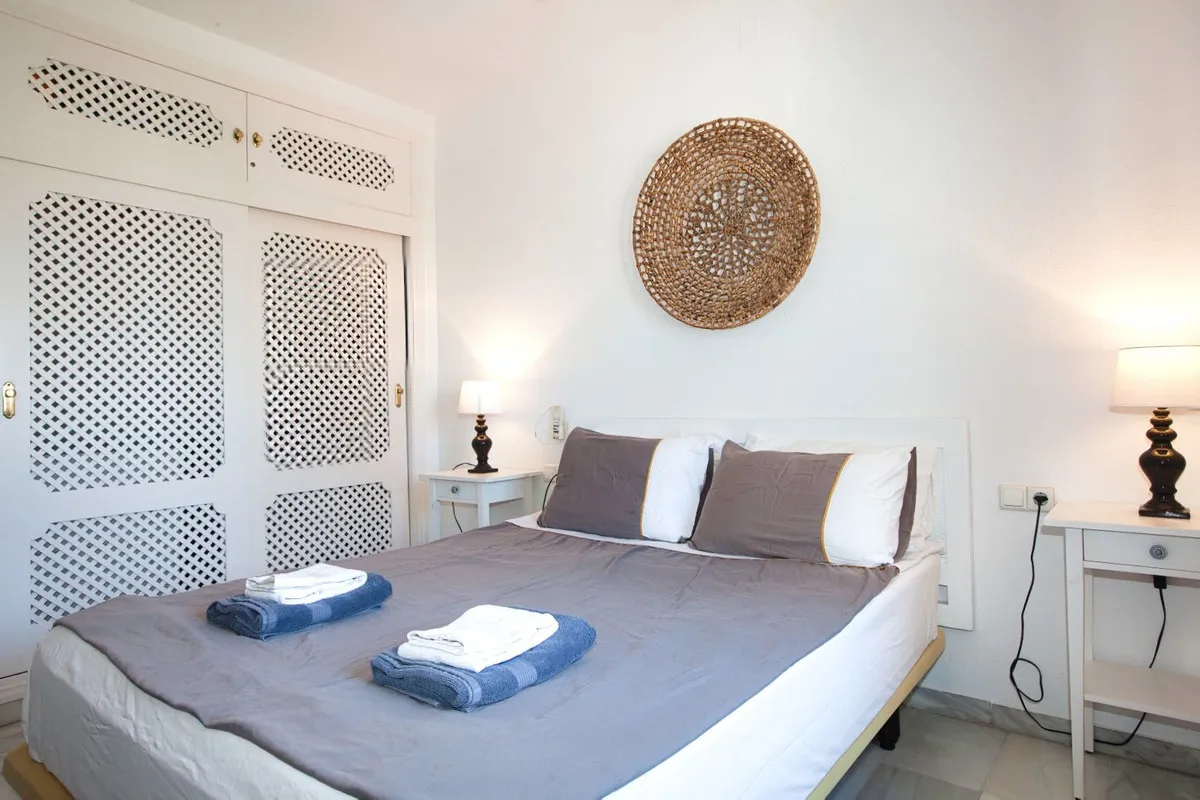 b32b91e6-8bde-4467-8932-7e3d9c4bf7b8