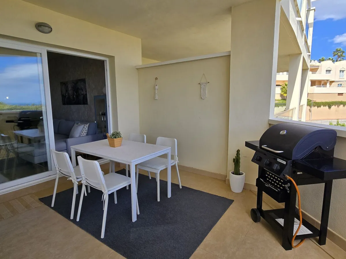 24cdc201-1380-4db0-9609-c28c875588aa