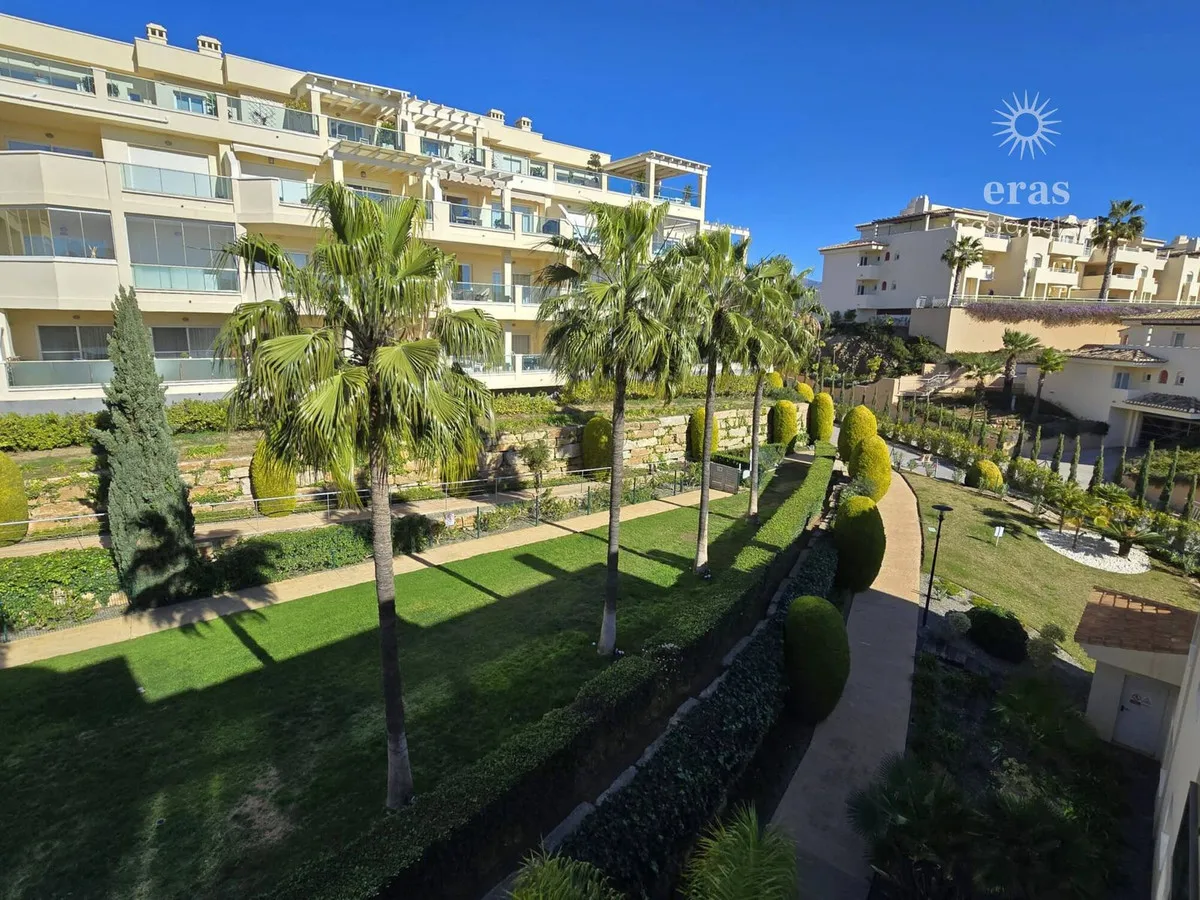 5b956028-e0bb-4840-b681-d1480a94b68d