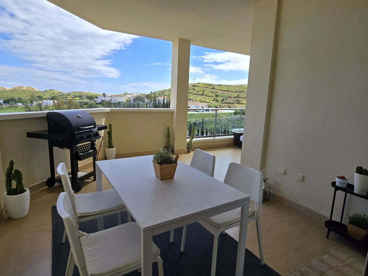 f5887715-dde8-43ca-96b0-f62e7ee2285c