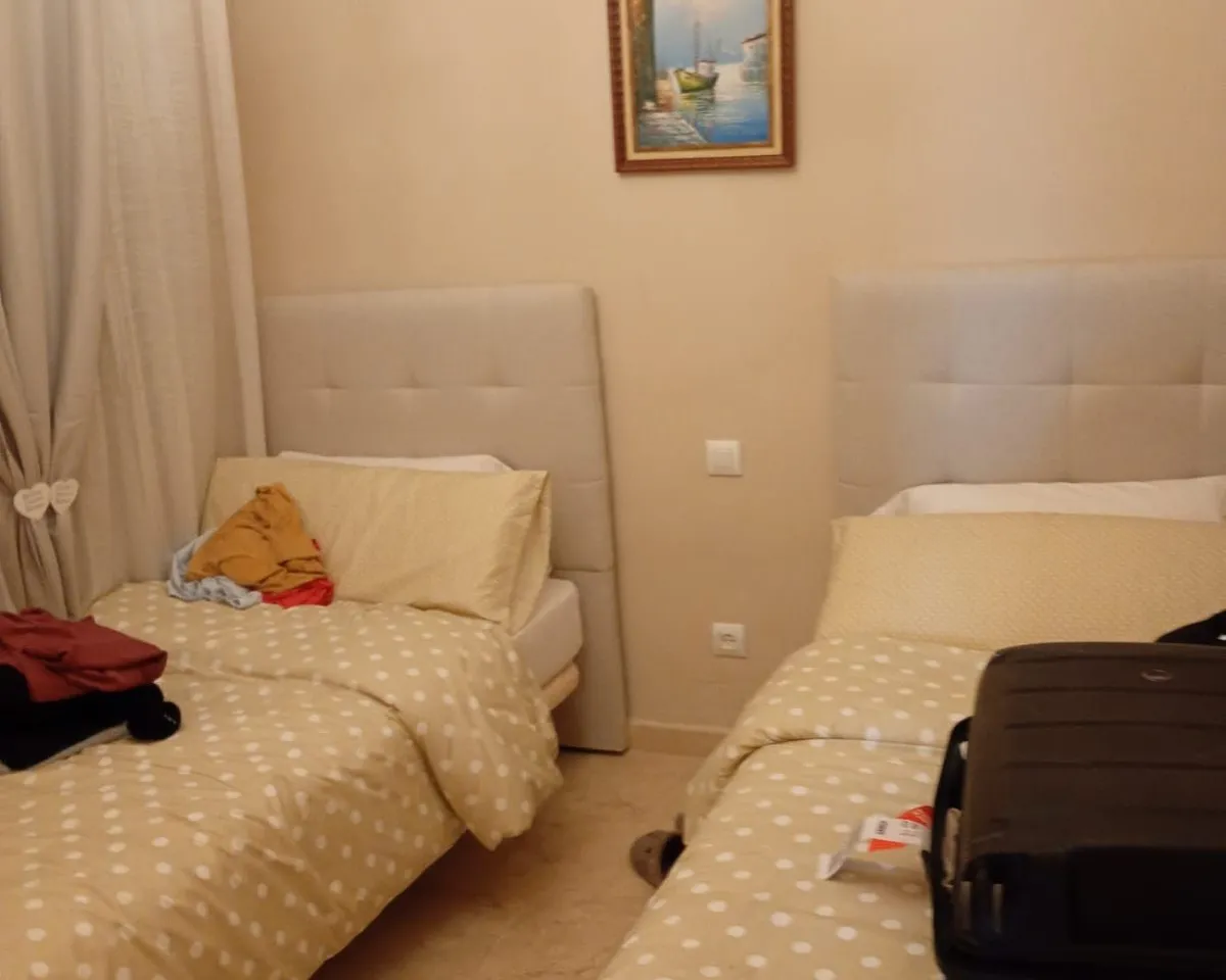 d8a43c73-cc2a-4a23-a05a-186d77851dfa