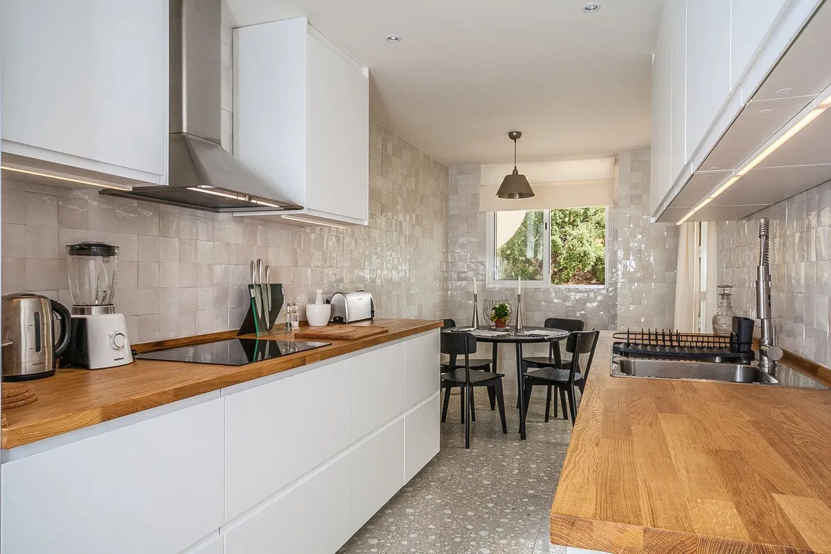 23988bfb-9906-448a-bcdd-dffbf73ad0c0