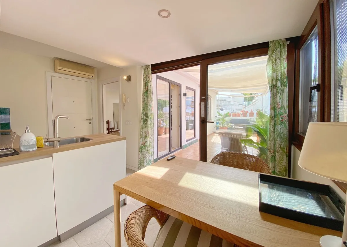 a8ce25fe-9e46-4089-8c8d-f0ab8318f2c0