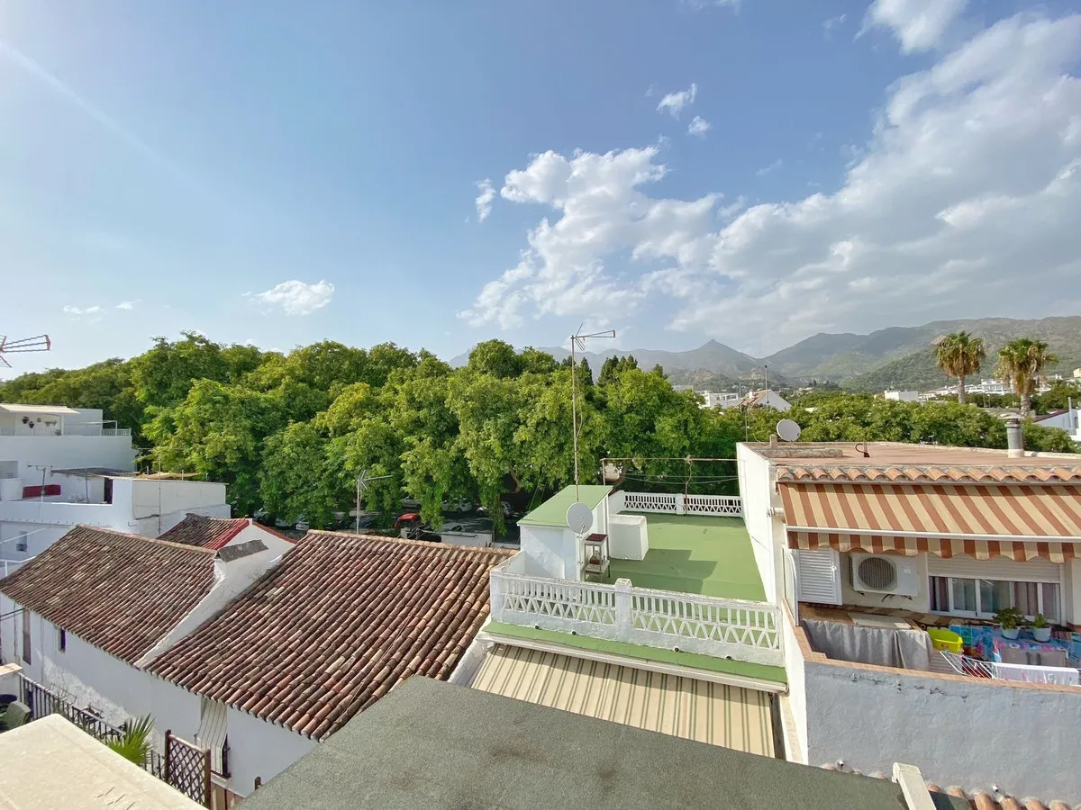 dfa89ecd-ee09-4158-9e8c-cae63a3699eb