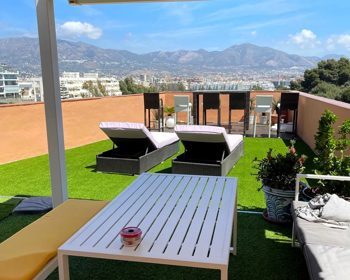 6c67a2f5-5411-45b9-b3ab-0940cbe93d67