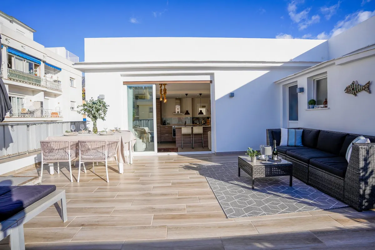 60f56342-56a2-47b3-aedd-ebacb1c5c847