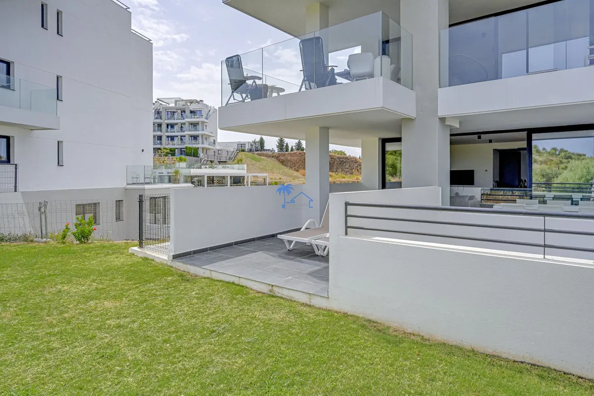 3e03a73d-013c-4011-9003-4db2c8d4cfef