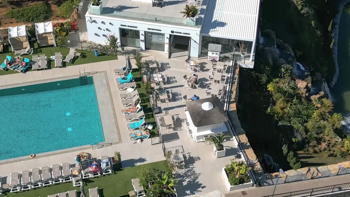 ab2b56bb-6628-47ae-b6f4-d4159f38b396