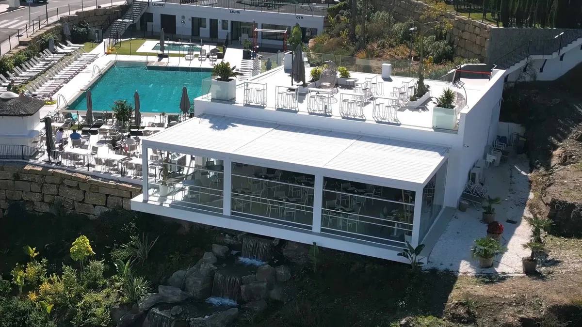 b2bfb9b8-8c2e-46cf-a33a-0e28c1b70023