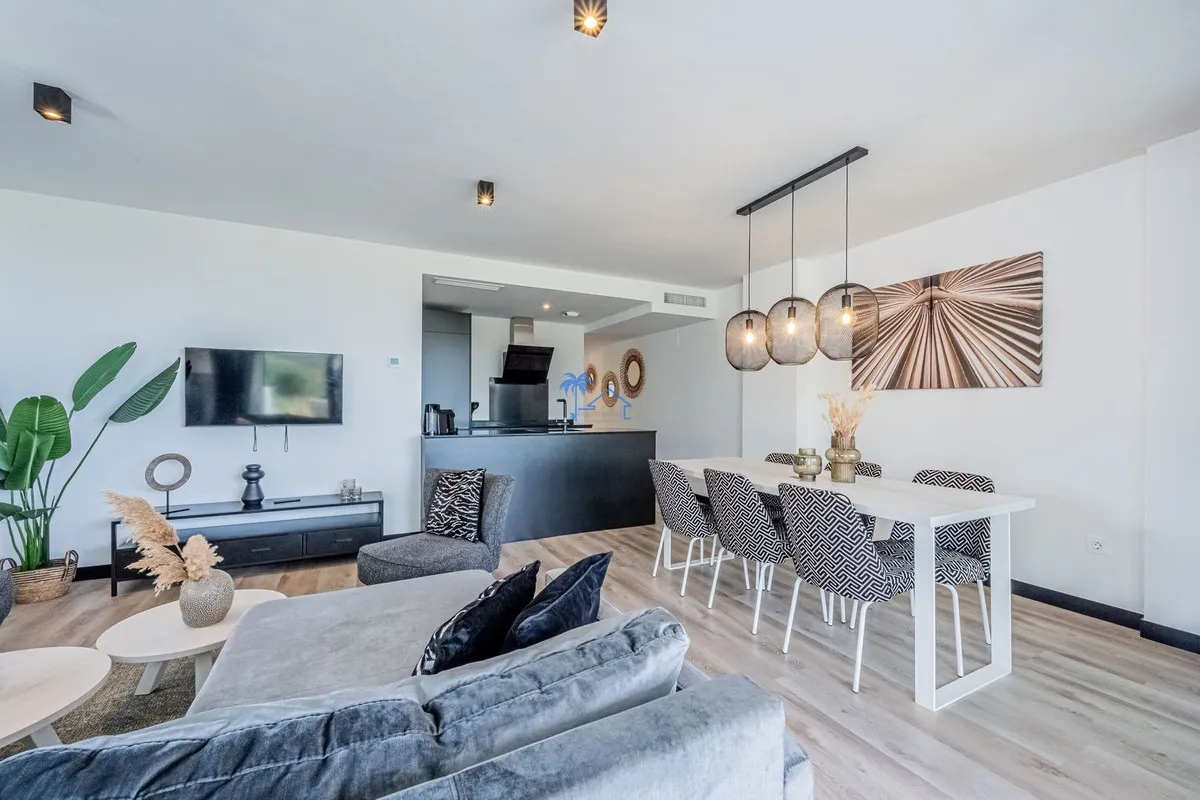 dcd57522-bd5f-4c73-8257-8b6a42690361