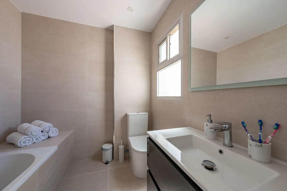 beb3b0f0-8e52-4f17-9aad-21fdcd4b64e8