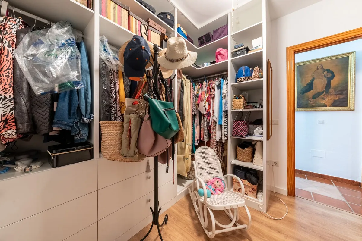 427c77cd-4d0d-40f5-b9fd-c82921e69801