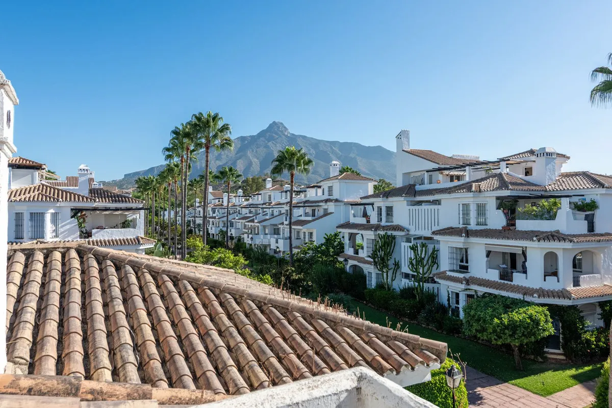 c585b5b0-82c5-4696-8690-7bc727e7eec3