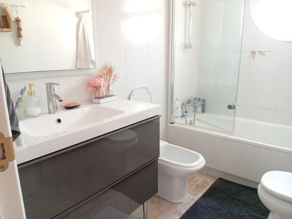 25950fae-9e1e-49c8-b98d-d90c9b09c753