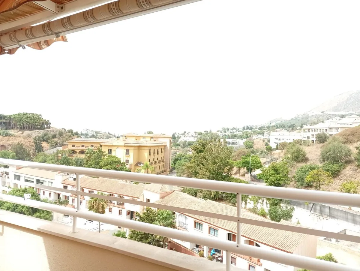 d035f287-e701-471b-bdd6-55e6ed17677b