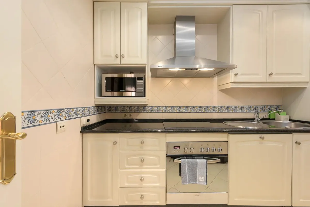 45445d8e-bc3a-476f-abd5-94a3a59fab09